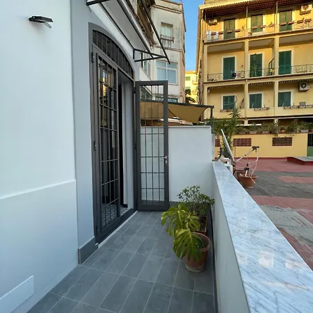 Mina E Milly Lejlighed Napoli